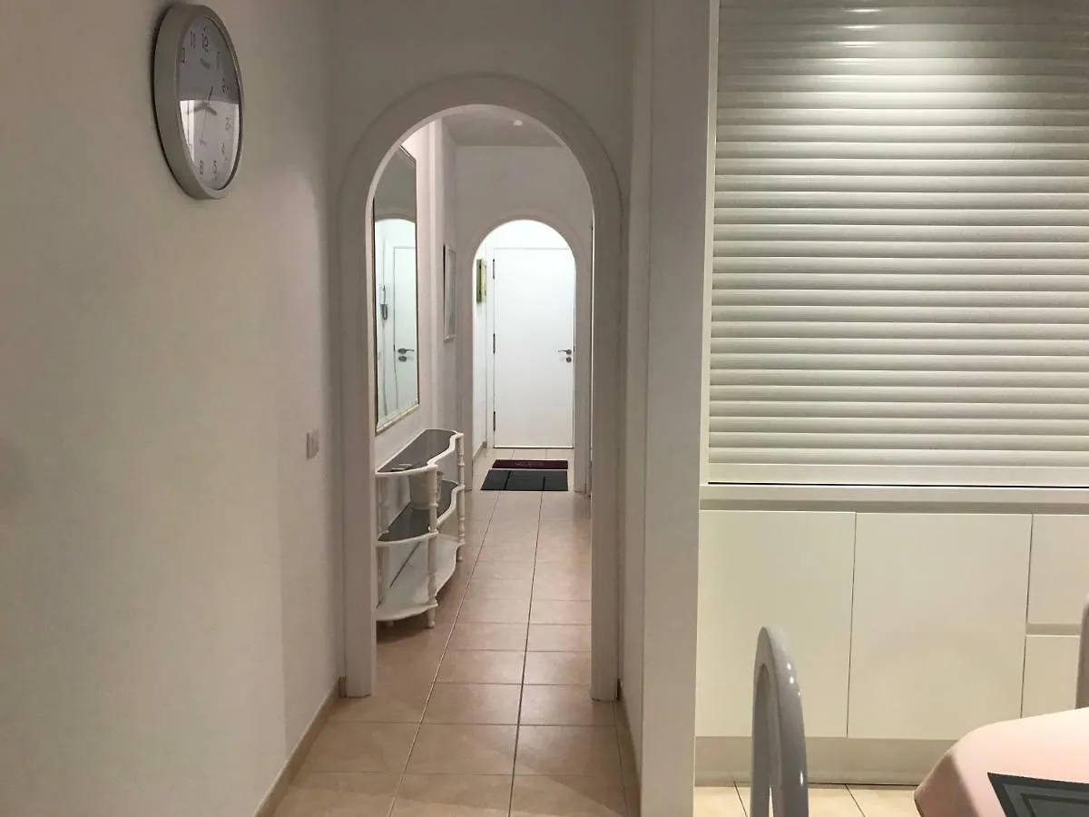 Atlantic View - Quiet, Peaceful And Windless Apt With Fantastic Ocean View コスタ・デル・シレンチオ 0*,  スペイン